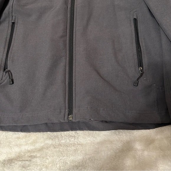 The North Face | Flashdry Jacket - Picture 6 of 8